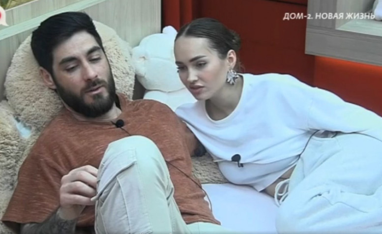 Дом 2 свежие серии 24.03.2025 смотреть онлайн бесплатно