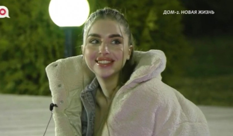 Дом 2 свежие серии 11.04.2025 смотреть онлайн бесплатно