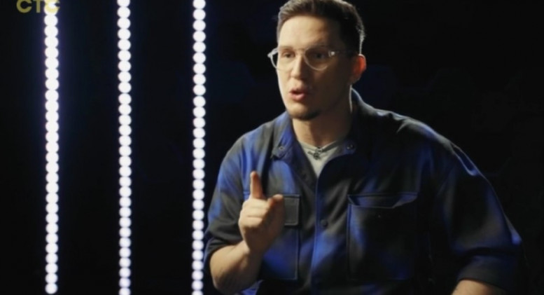 В темноте шоу на СТС 5 выпуск 13.04.2025 смотреть онлайн