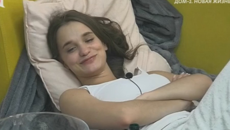 Дом 2 свежие серии 05.07.2025 смотреть онлайн бесплатно